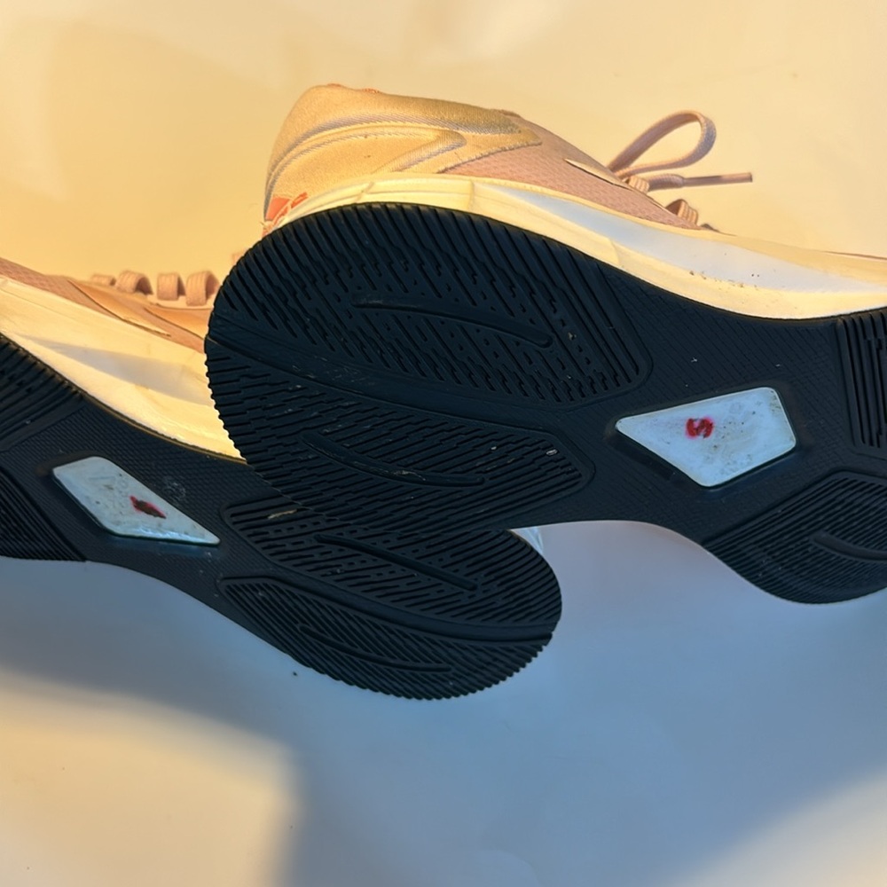 Adidas women’s sneakers pink size 7 - Picture 5 of 7